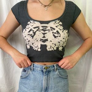 Detailed crop top